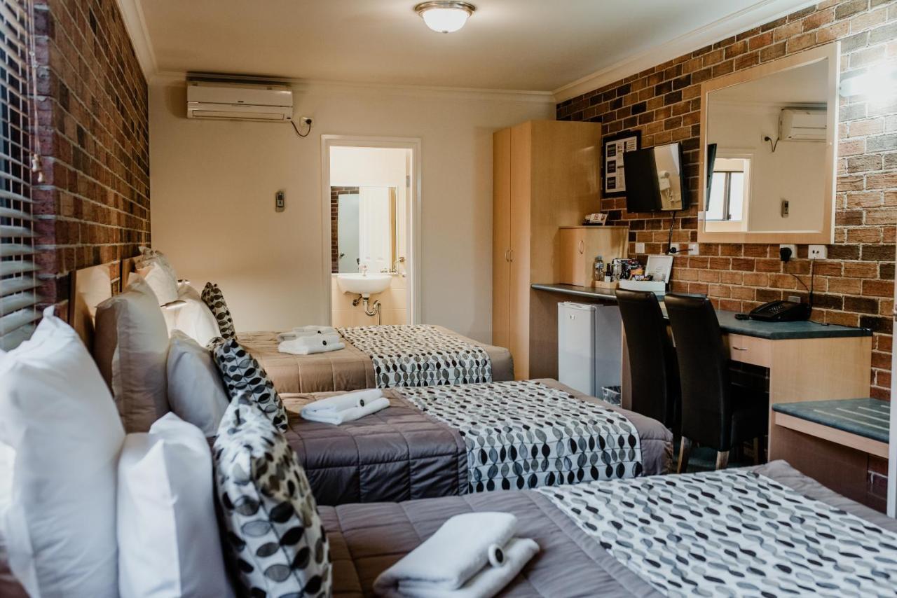 Inverell Terrace Motor Lodge エクステリア 写真